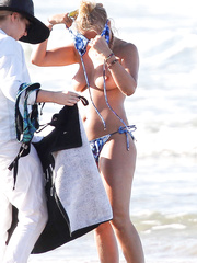 Lara Bingle topless on set (4/2011)