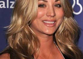 Kaley Cuoco nude