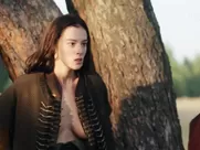 Milena Radulovic sex scena - Groznyj s01e05 (2020)