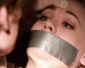 Yvonne Strahovski – Dexter S07E06-07 (2012)