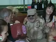 Groland nue - Sommet des Dictateurs